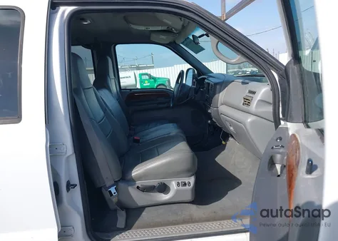 2002 Ford F-350 Lariat/Xl/Xlt from USA, damaged, VIN 1FTSW30SX2ED71621